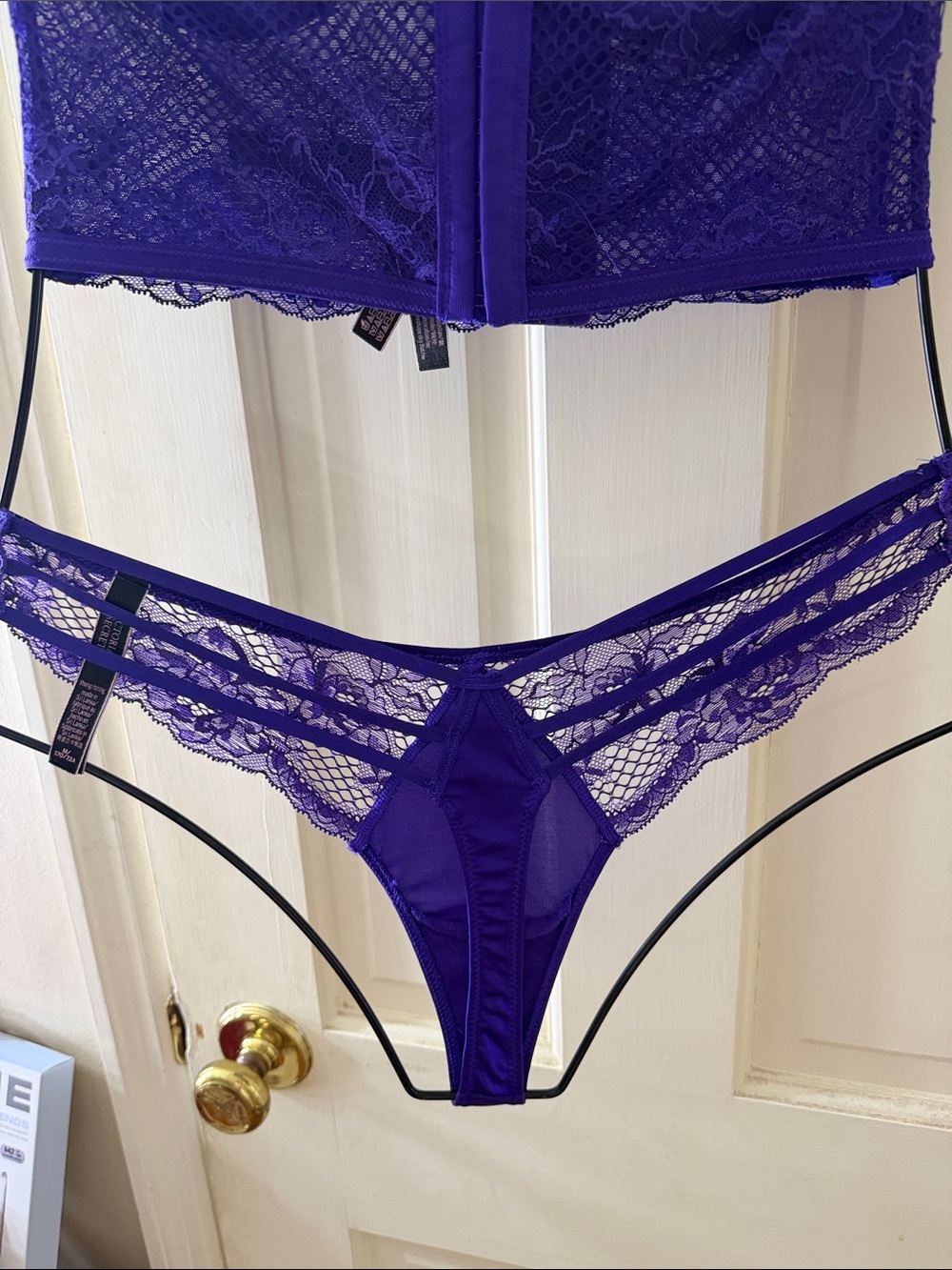 Victoria's Secret Electric Purple Lace Longline Bralette with Thong & Garter Set - Picture 10 of 16